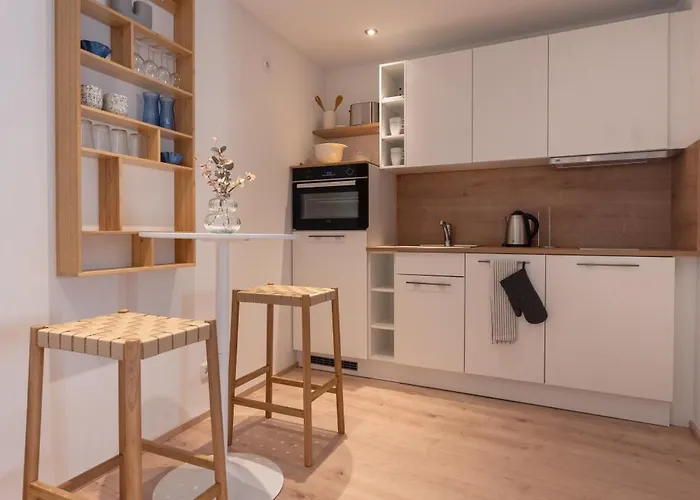 Appartement Im Herzen Der Stadt *